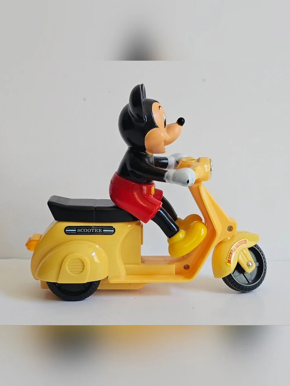 Vintage Mickey Mouse Yellow Wind-up Scooter Toy 1982 Masudaya Japan